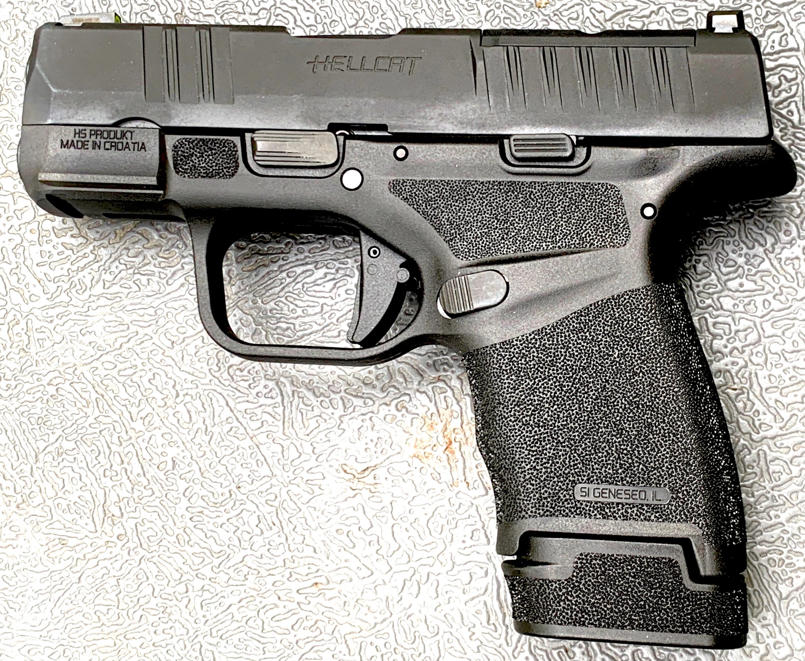 Springfield-Hellcat-380-left Springfield-Hellcat-380-left