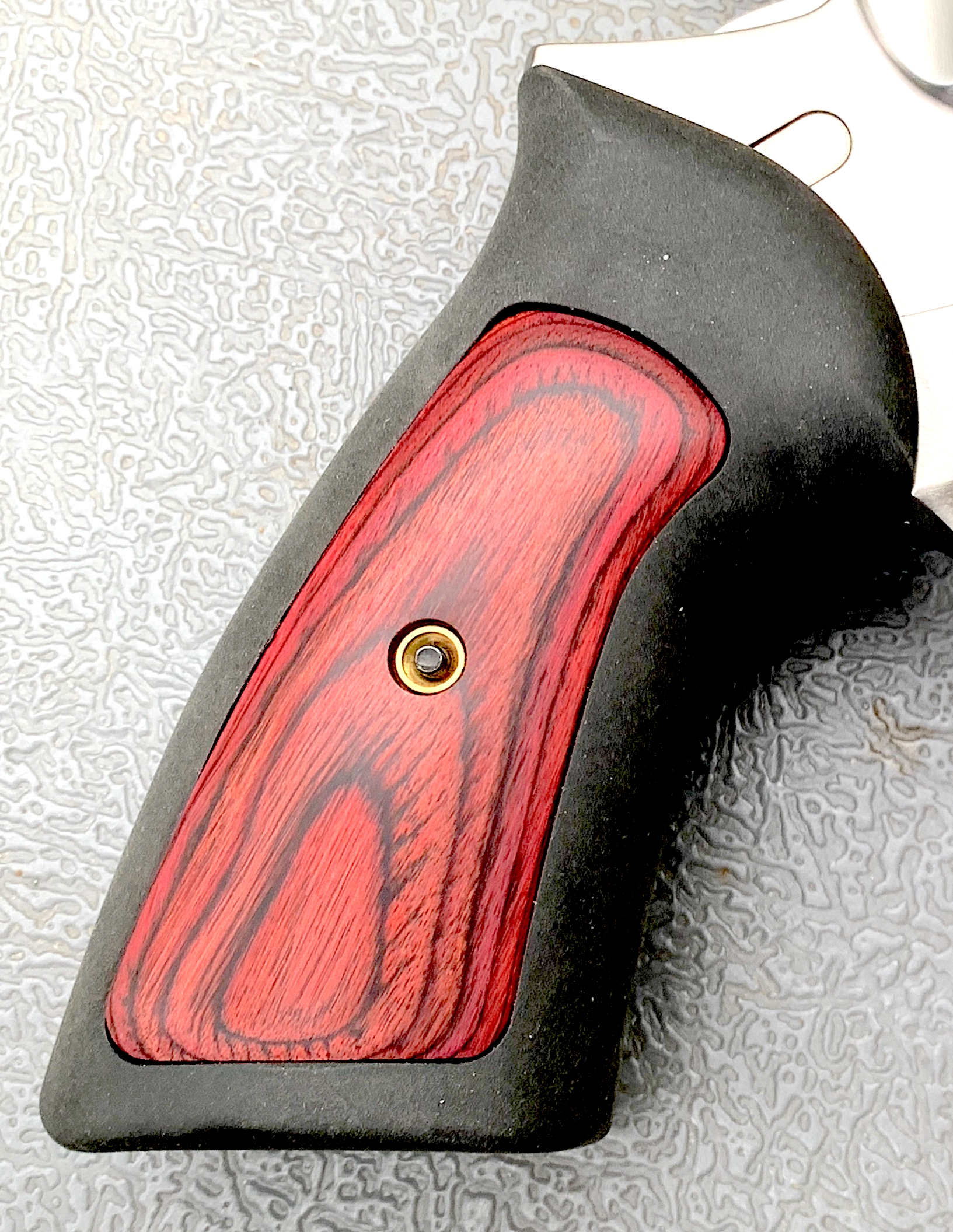 Ruger-GP100-grip Ruger-GP100-grip