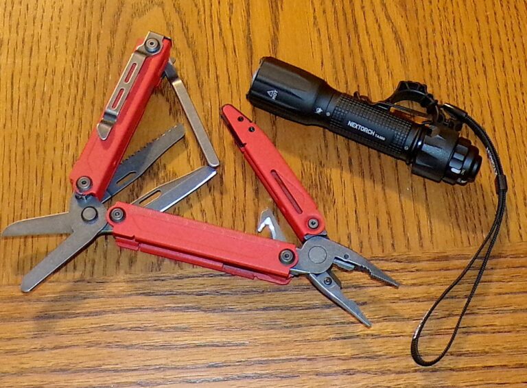 Nextorch Flashlight and Multi-Tool Review