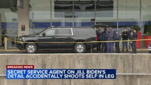 Secret Service Agent NDs Himself Using His Gun as a Flashlight Secret Service Agent NDs Himself Using His Gun as a Flashlight